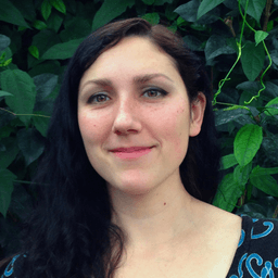 Erin McLaughlin portrait