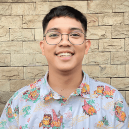 Stefie Justprince portrait